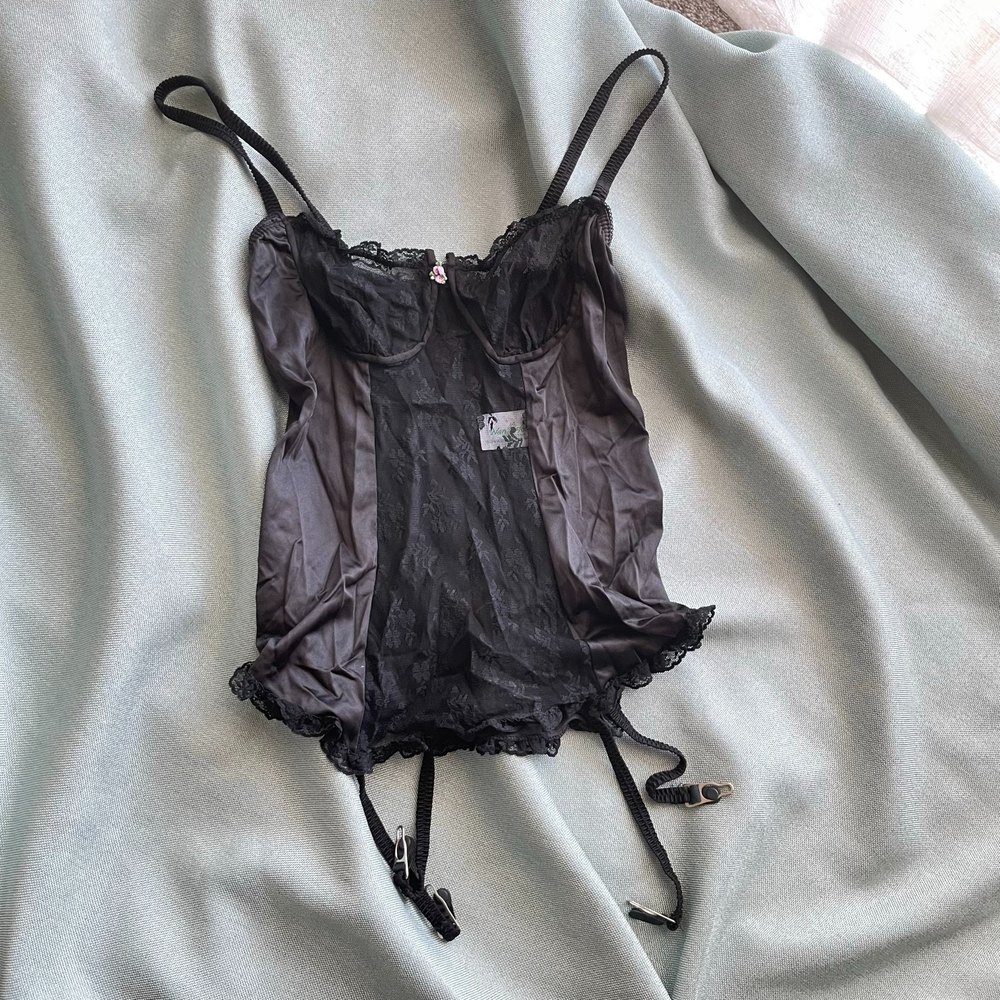 Nan Flower Black Lace Lingerie Top